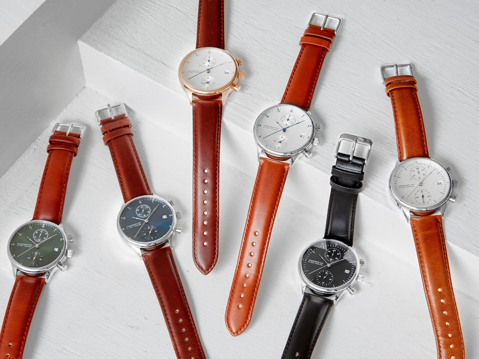 Watch Size Guide: How to Measure Your Wrist and Choose the Right Case