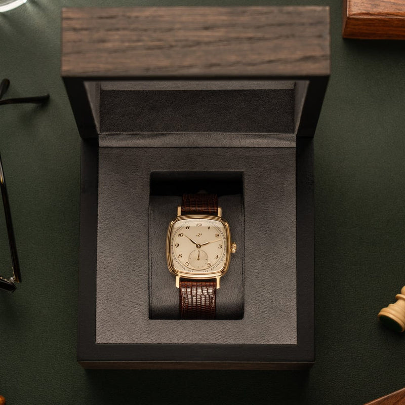 1954 Amalfi Mechanical, Gold / Off White