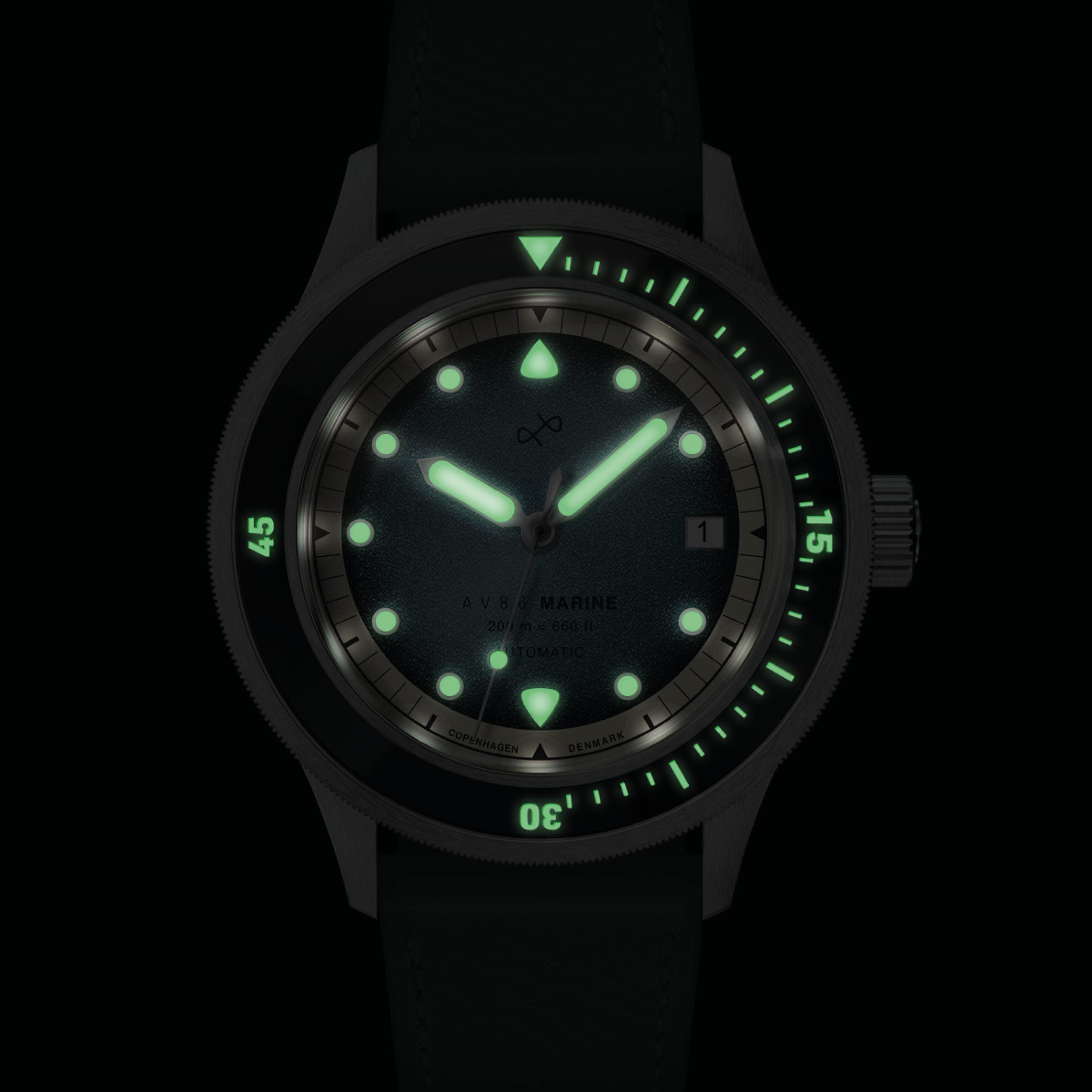 1956 Marine Automatic, Steel / Blue Fade with luminescent markers and hands by AV86 showcasing vintage-inspired design and horological excellence