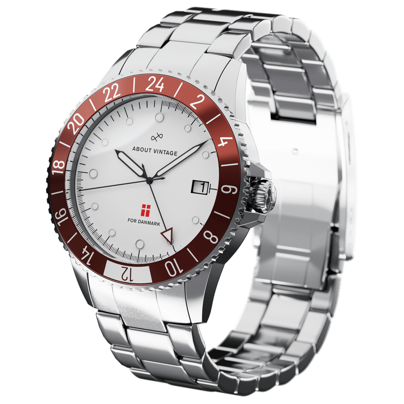 Danmark Det Officielle Landsholdsur, 1889 / DBU – 41mm luxury GMT watch by AV86 with sapphire crystal, stainless steel case and bracelet, and date function