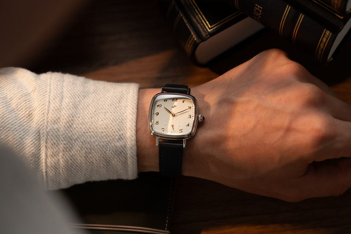 1954 Capri Mechanical, Steel / White