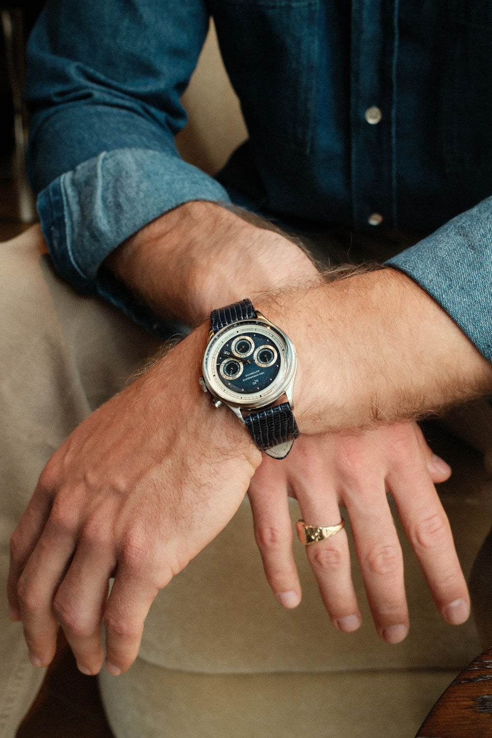 1564 Chronodate Automatic, Steel / Blue