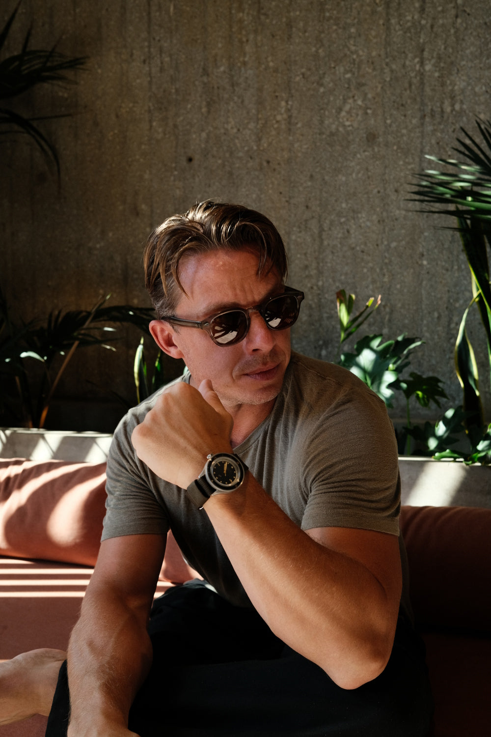 1956 Marine, Steel / Black Gilt