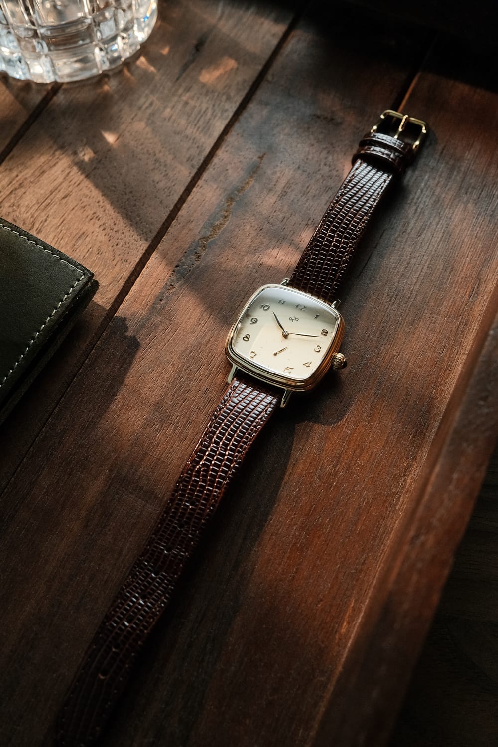 1954 Capri Mechanical, Gold / White