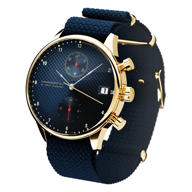 1815 Justin Gatlin, Gold / Blue Turtle : Chronographe d'inspiration vintage signé AV86, doté d'un Verre saphir et d'un bracelet en tissu bleu texturé