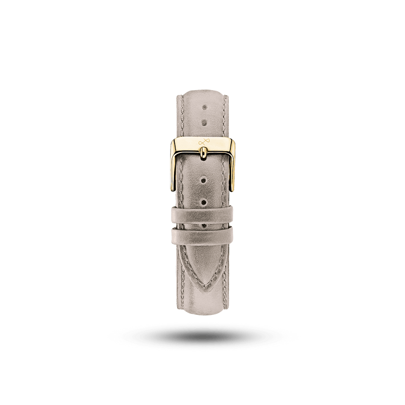 Bracelet en cuir suédé deux-en-un couleur sable de haute qualité, doté d'une boucle ardillon plaquée or, par AV86 – Design de luxe scandinave