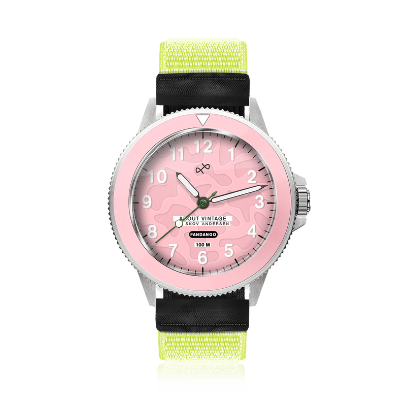 Montre pour enfants Fandango « UMA », rose / rose, de la marque AV86, avec cadran luminescent, bracelet à velcro facile à ajuster et boîtier en acier inoxydable, idéale pour les activités sportives