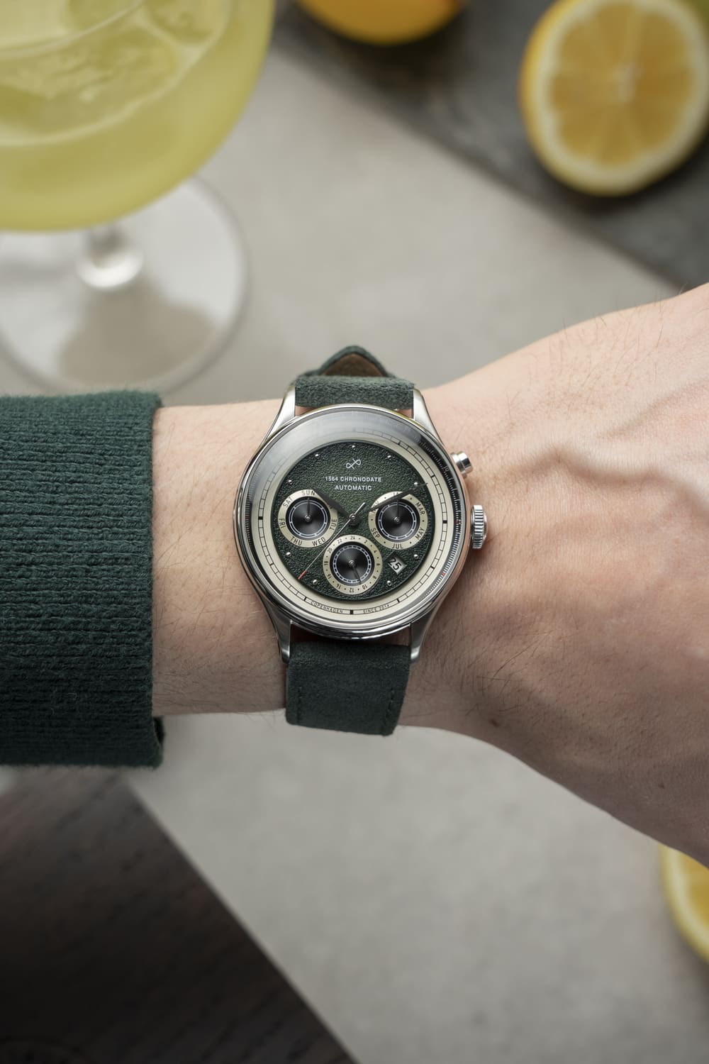 1564 Chronodate Automatic, Steel / Garnish Green