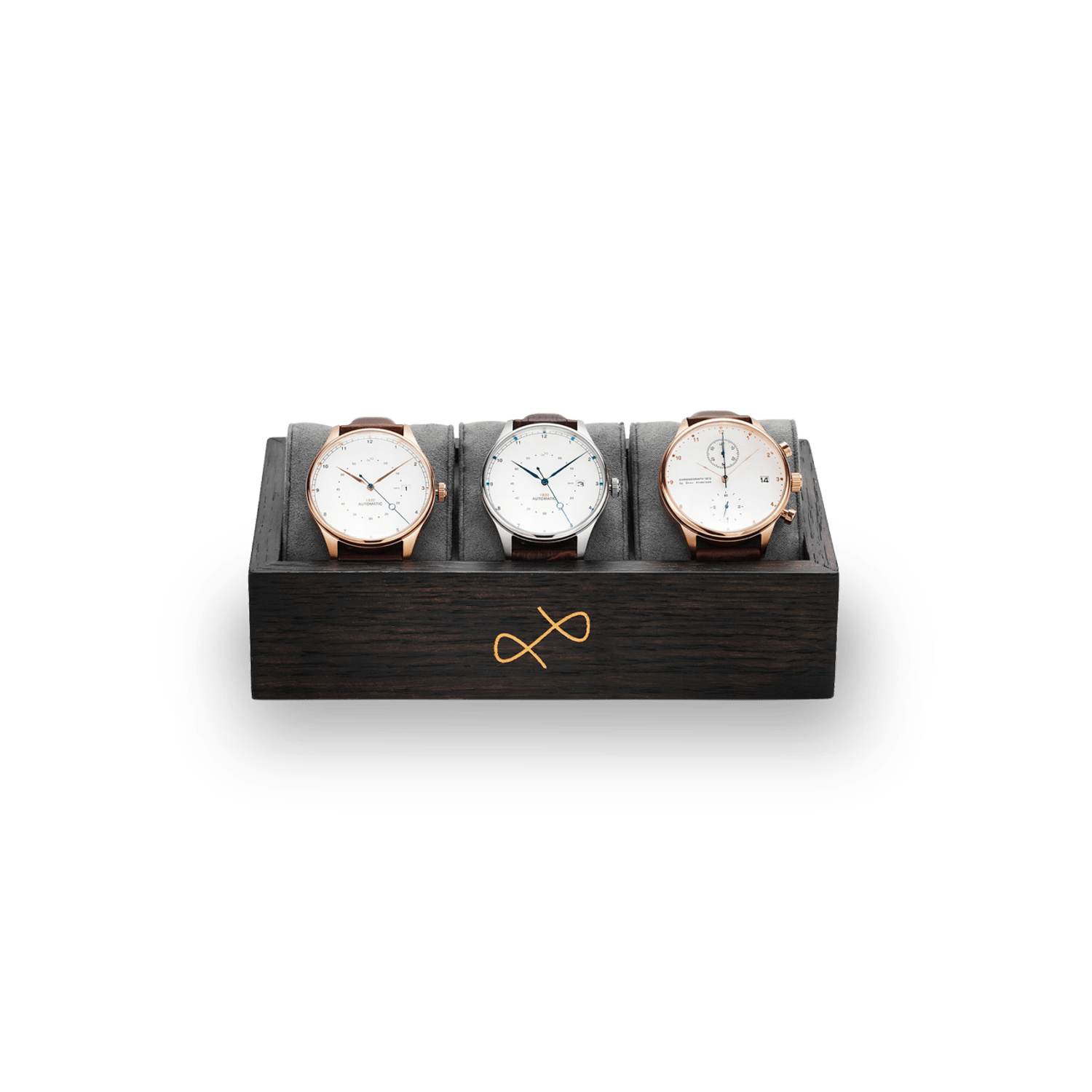 Coffret de collection - 3 pièces par AV86, en chêne fumé foncé, avec un nœud en laiton arborant le logo et des coussins en daim gris pour la présentation des montres