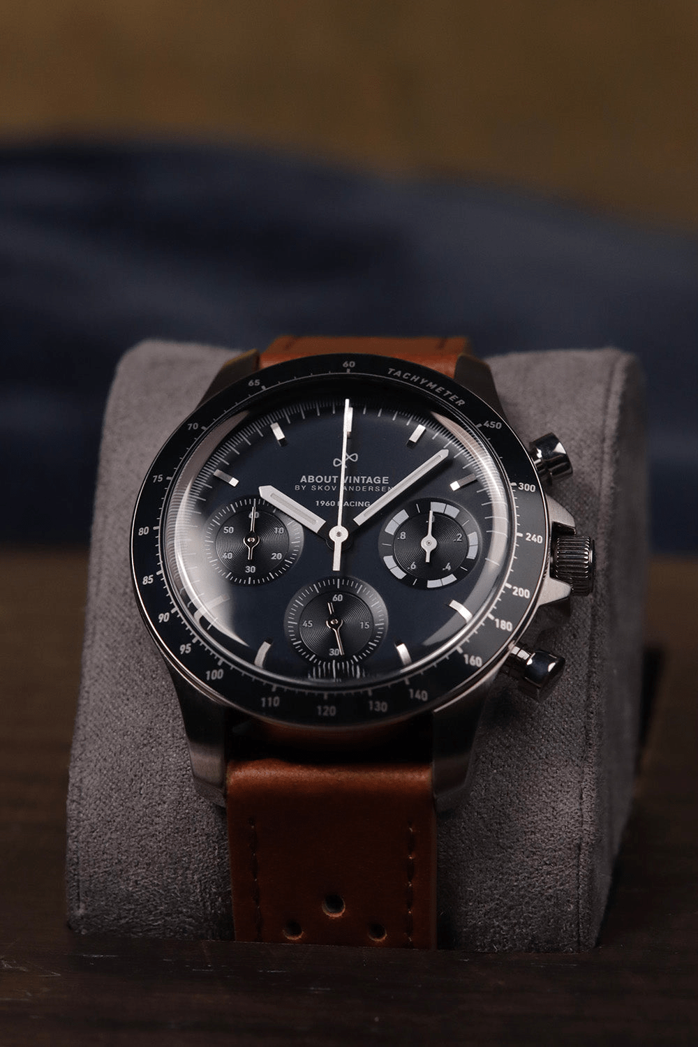 1960 Racing Chronograph by AV86 with vintage-inspired dial, tachymeter bezel, sapphire crystal, and brown leather strap
