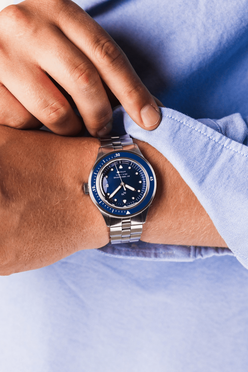 AV86 Marine Automatic fra 1956 – et vintage-inspireret dykkerur med Sapphire Crystal, drejelige ramme og armbånd i rustfrit stål