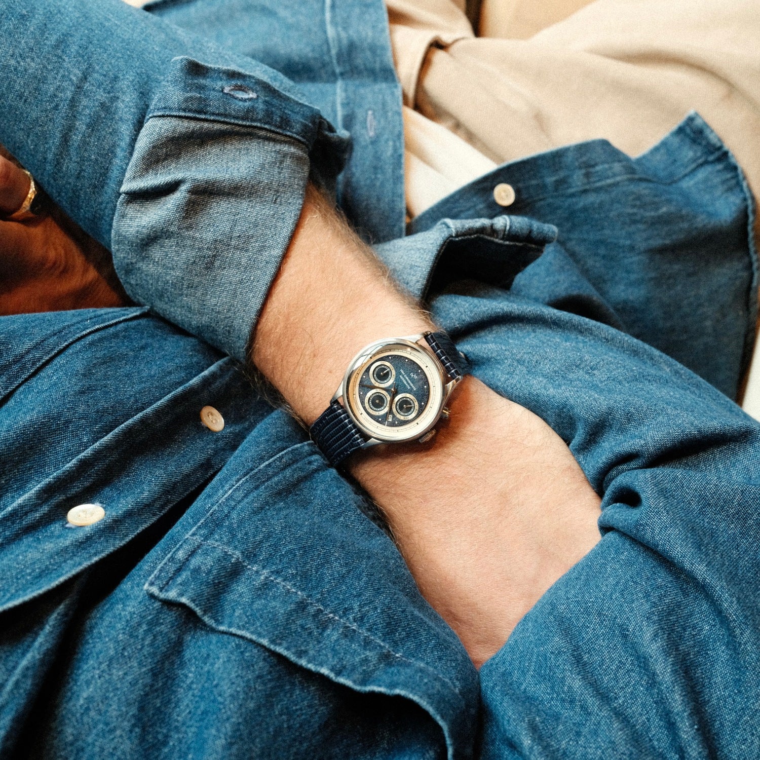 1564 Chronodate Automatic, Steel / Blue